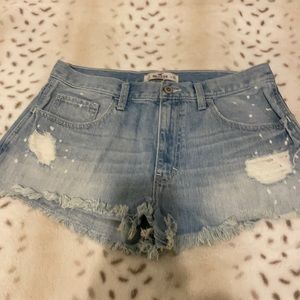 Short Hollister size 11